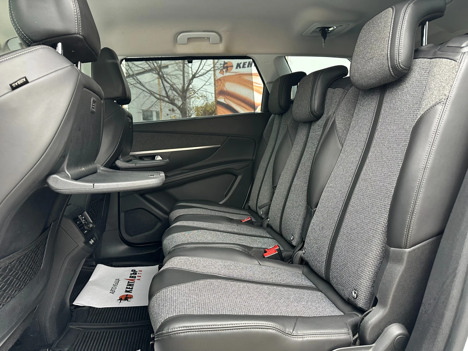 Peugeot 5008 1.6d 165 к.с. - изображение 9