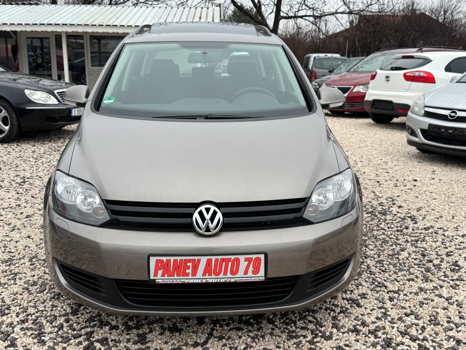 VW Golf Plus FACE 2.0 - 110кс. - изображение 2