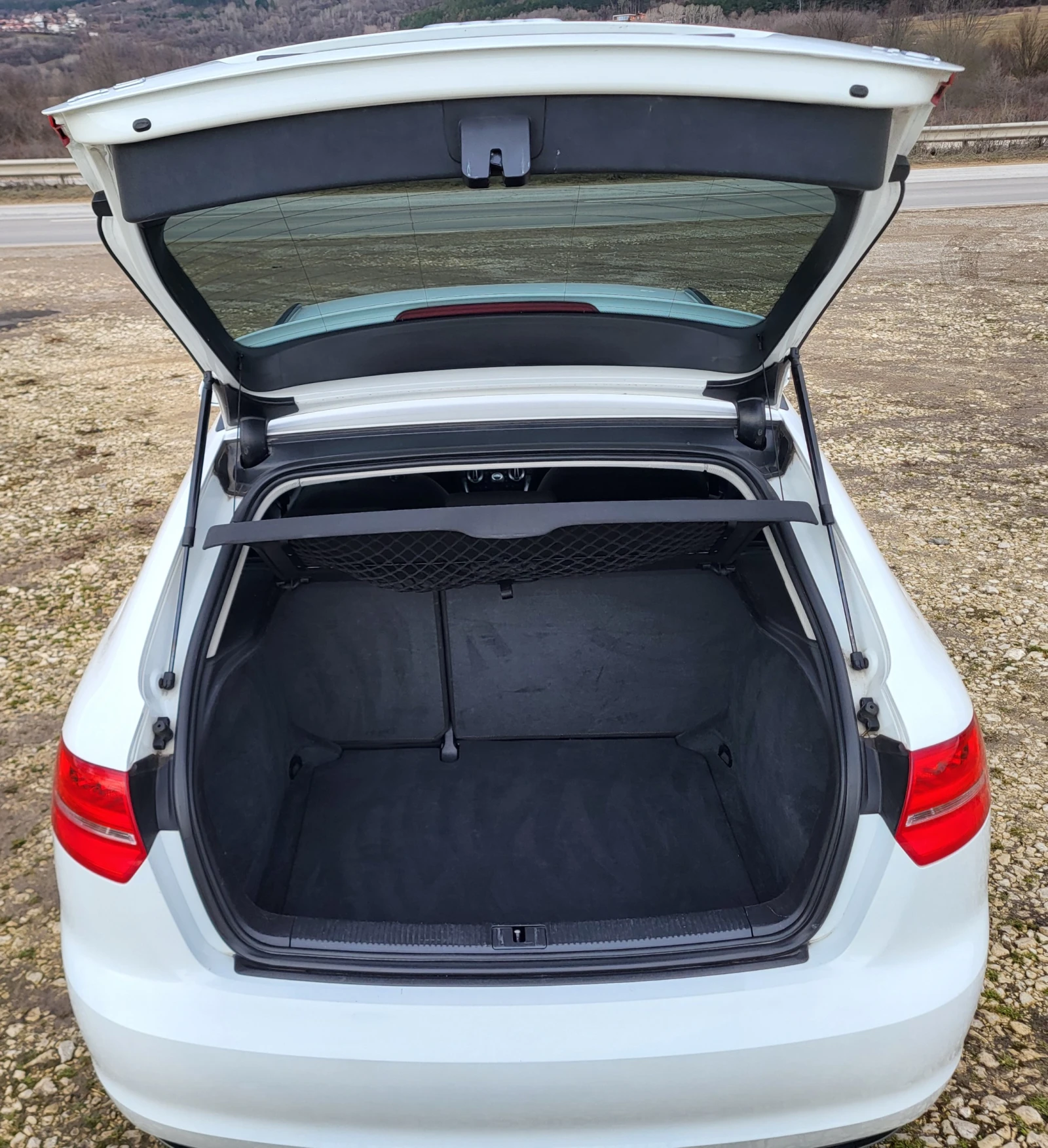 Audi A3 1.6TDi S-Line | Mobile.bg � ����������� 11