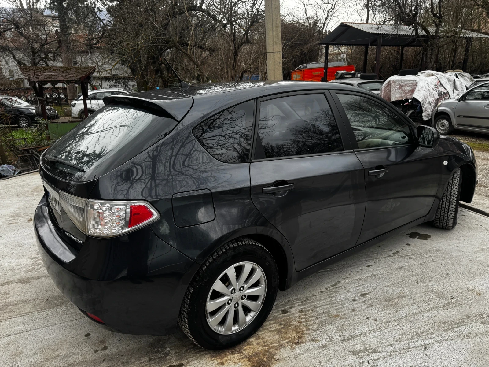 Subaru Impreza 1.5 R 107кс, снимка 4 - Автомобили и джипове - 53902194