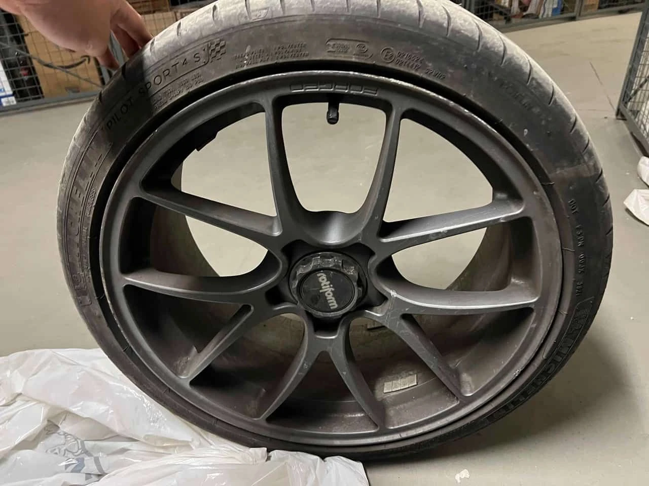 BMW 550 * M550i xDrive * 2 КЛЮЧА* ПАНО* KEYLESS* ПОДГРЕВ* , снимка 15 - Автомобили и джипове - 54071516