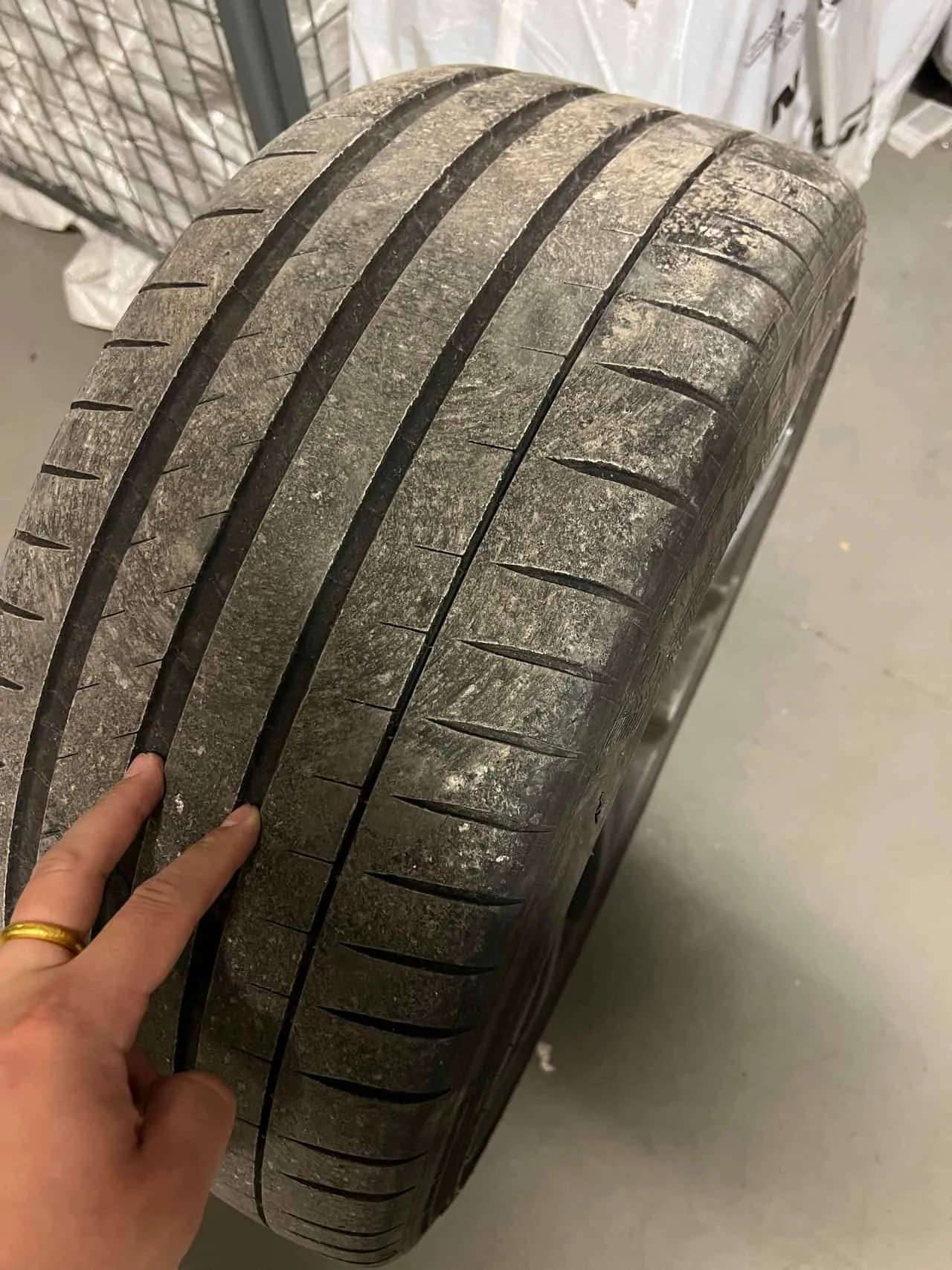 BMW 550 * M550i xDrive * 2 КЛЮЧА* ПАНО* KEYLESS* ПОДГРЕВ* , снимка 16 - Автомобили и джипове - 54071516