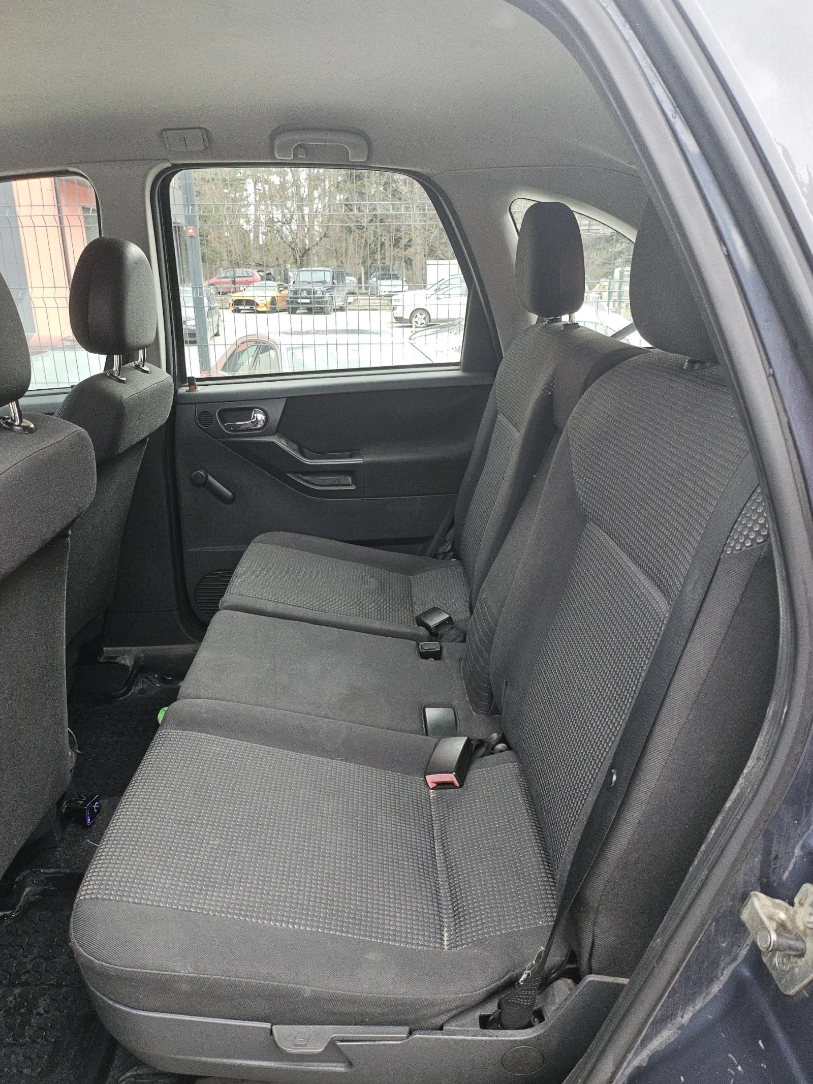Opel Meriva, снимка 10 - Автомобили и джипове - 54445612