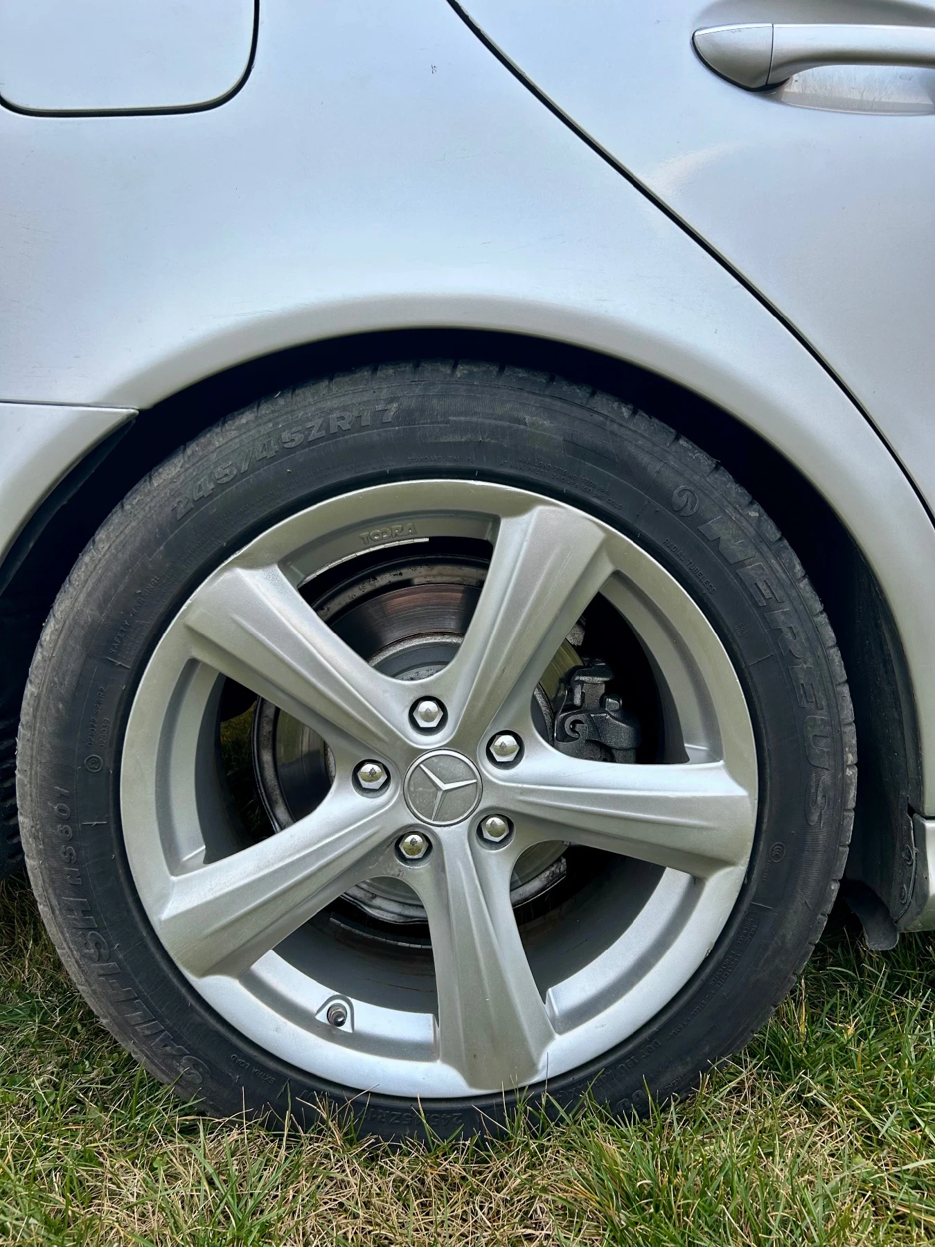 Mercedes-Benz E 220 Е220 CDI avtomat, снимка 3 - Автомобили и джипове - 54743836