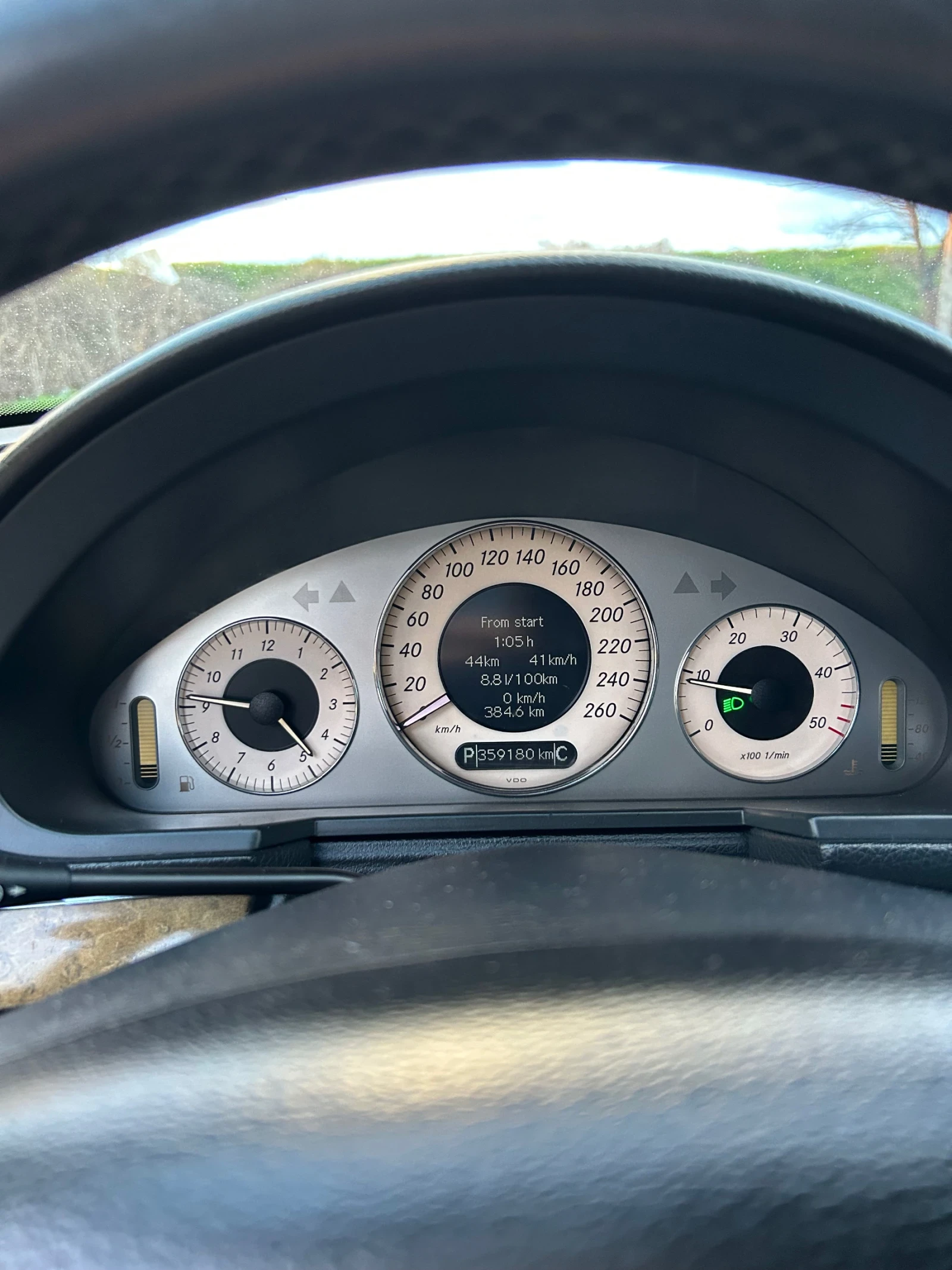 Mercedes-Benz E 220 Е220 CDI avtomat, снимка 12 - Автомобили и джипове - 54743836