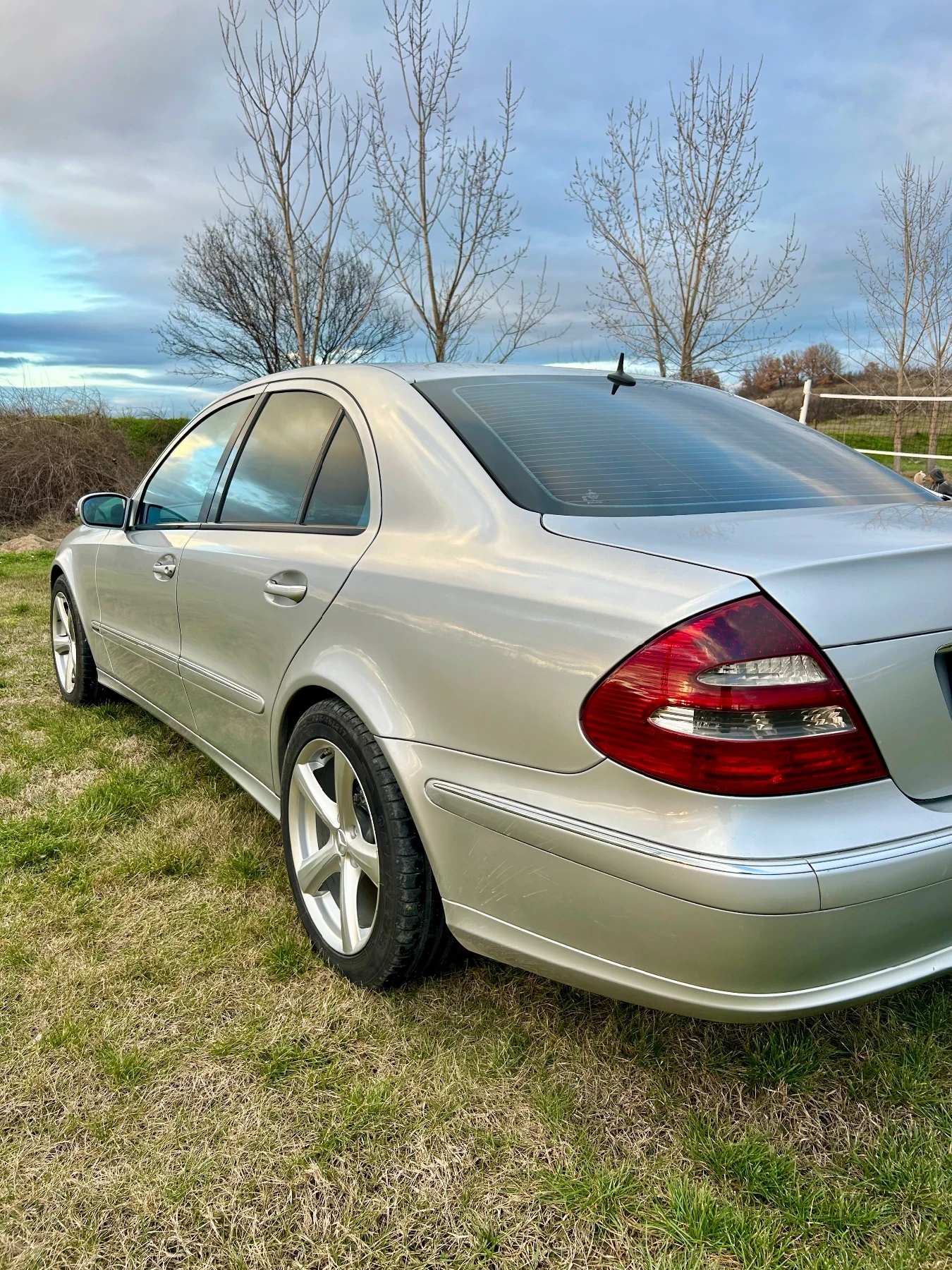 Mercedes-Benz E 220 Е220 CDI avtomat, снимка 7 - Автомобили и джипове - 54743836