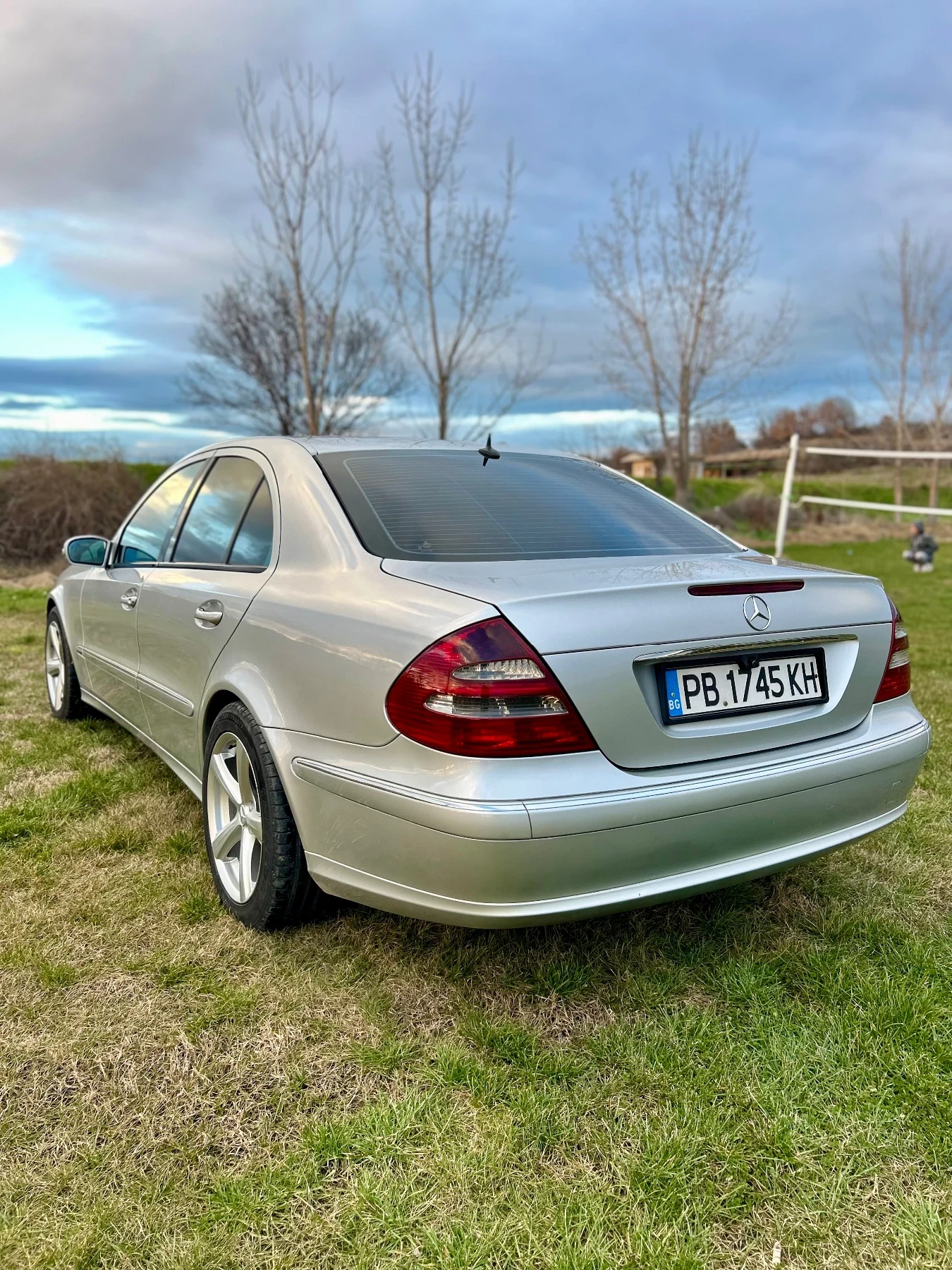 Mercedes-Benz E 220 Е220 CDI avtomat, снимка 2 - Автомобили и джипове - 54743836