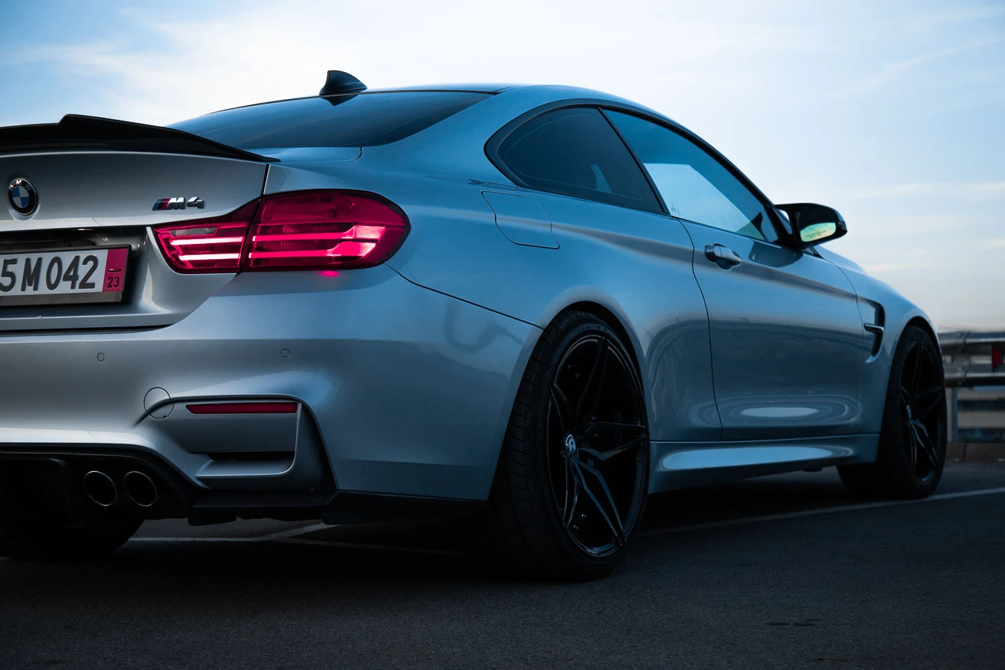 BMW M4 | Mobile.bg � ����������� 4