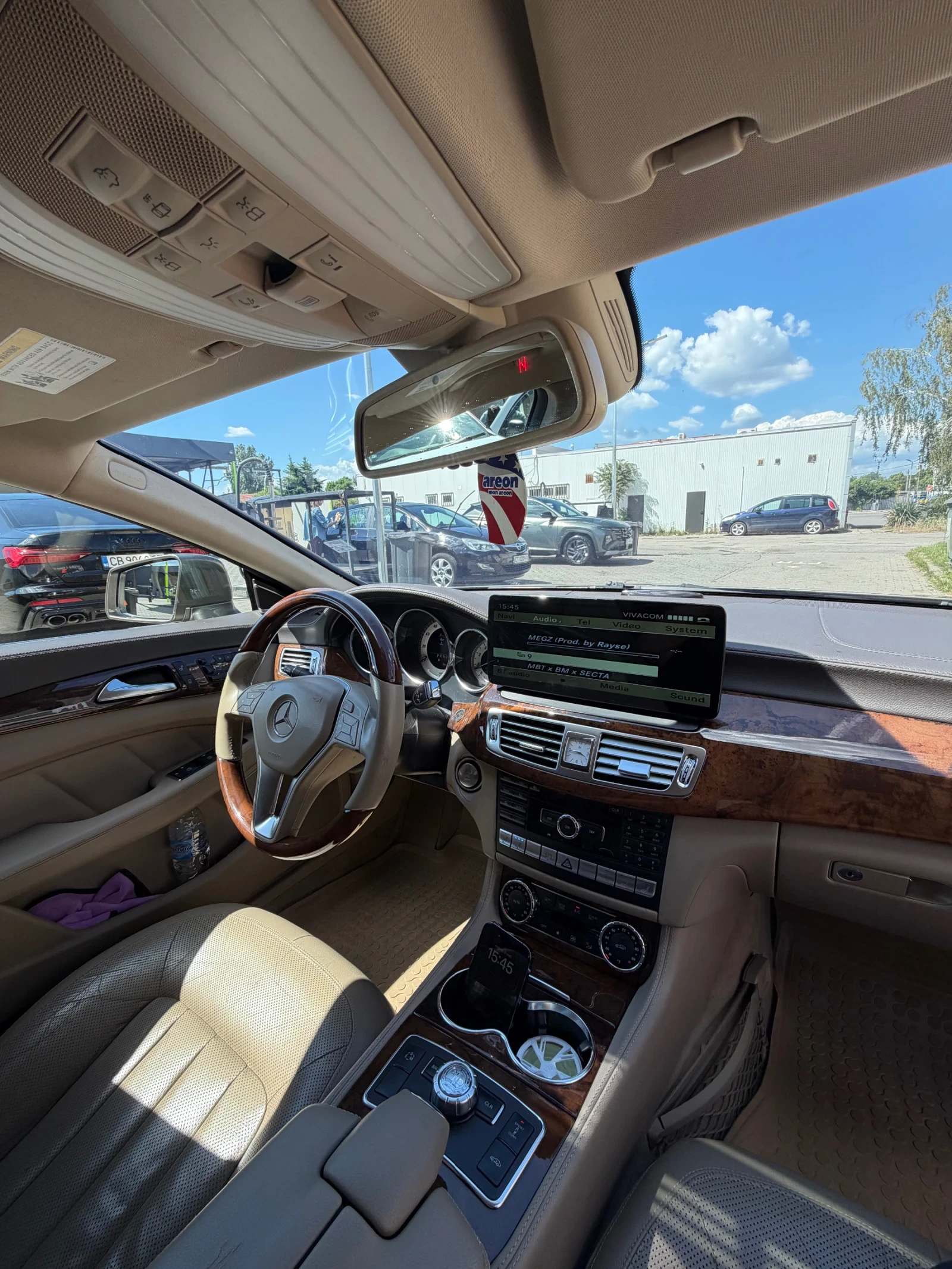 Mercedes-Benz CLS 550, снимка 10 - Автомобили и джипове - 54748030