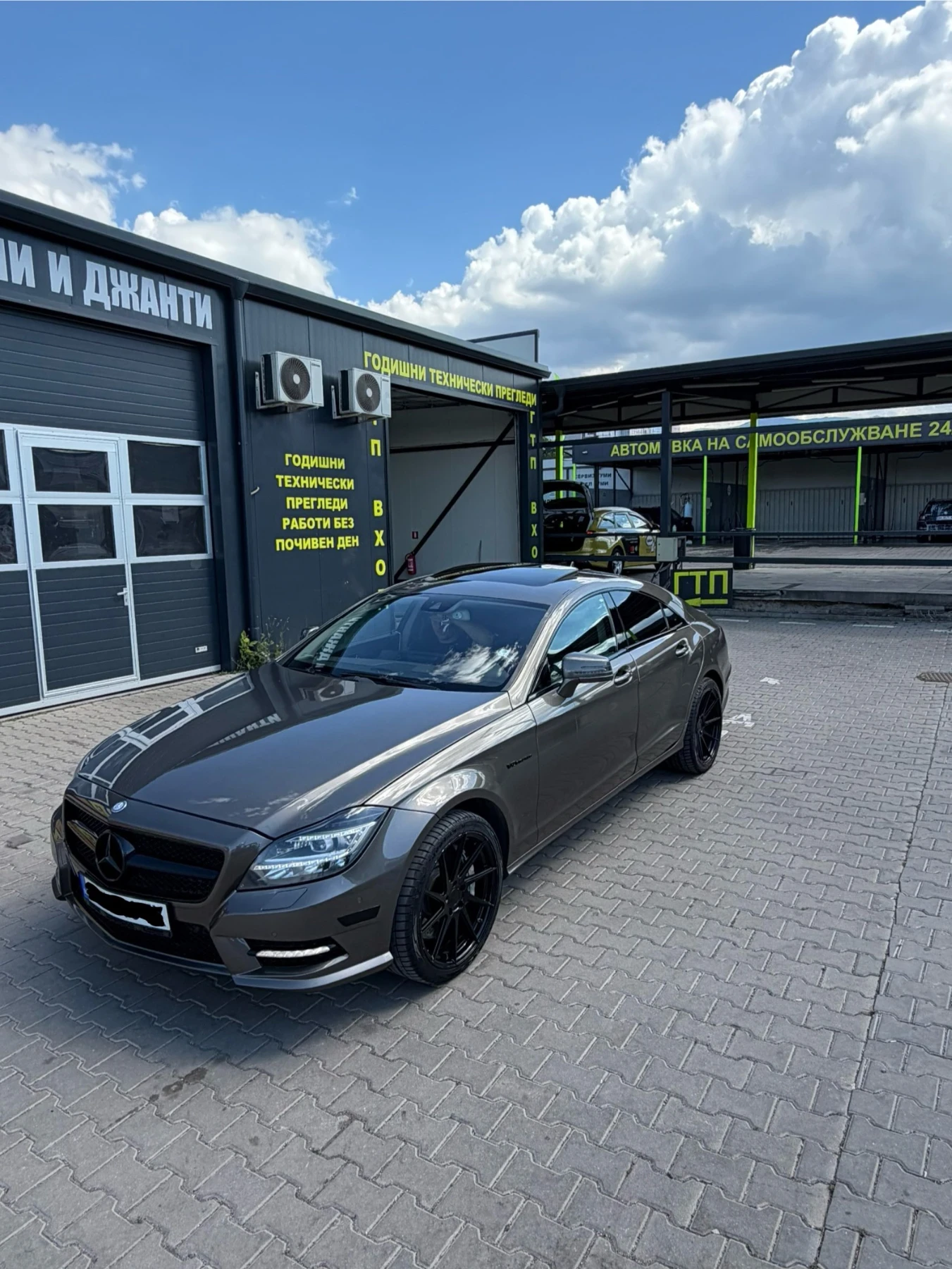 Mercedes-Benz CLS 550, снимка 2 - Автомобили и джипове - 54748030