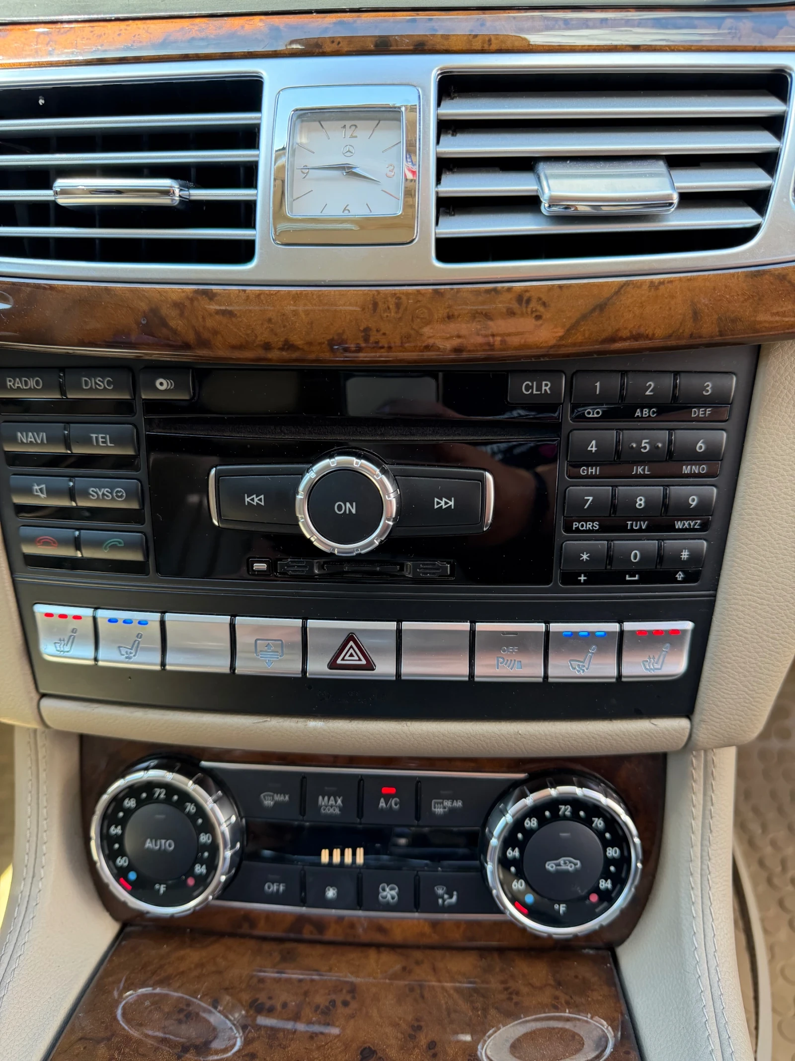 Mercedes-Benz CLS 550, снимка 13 - Автомобили и джипове - 54748030