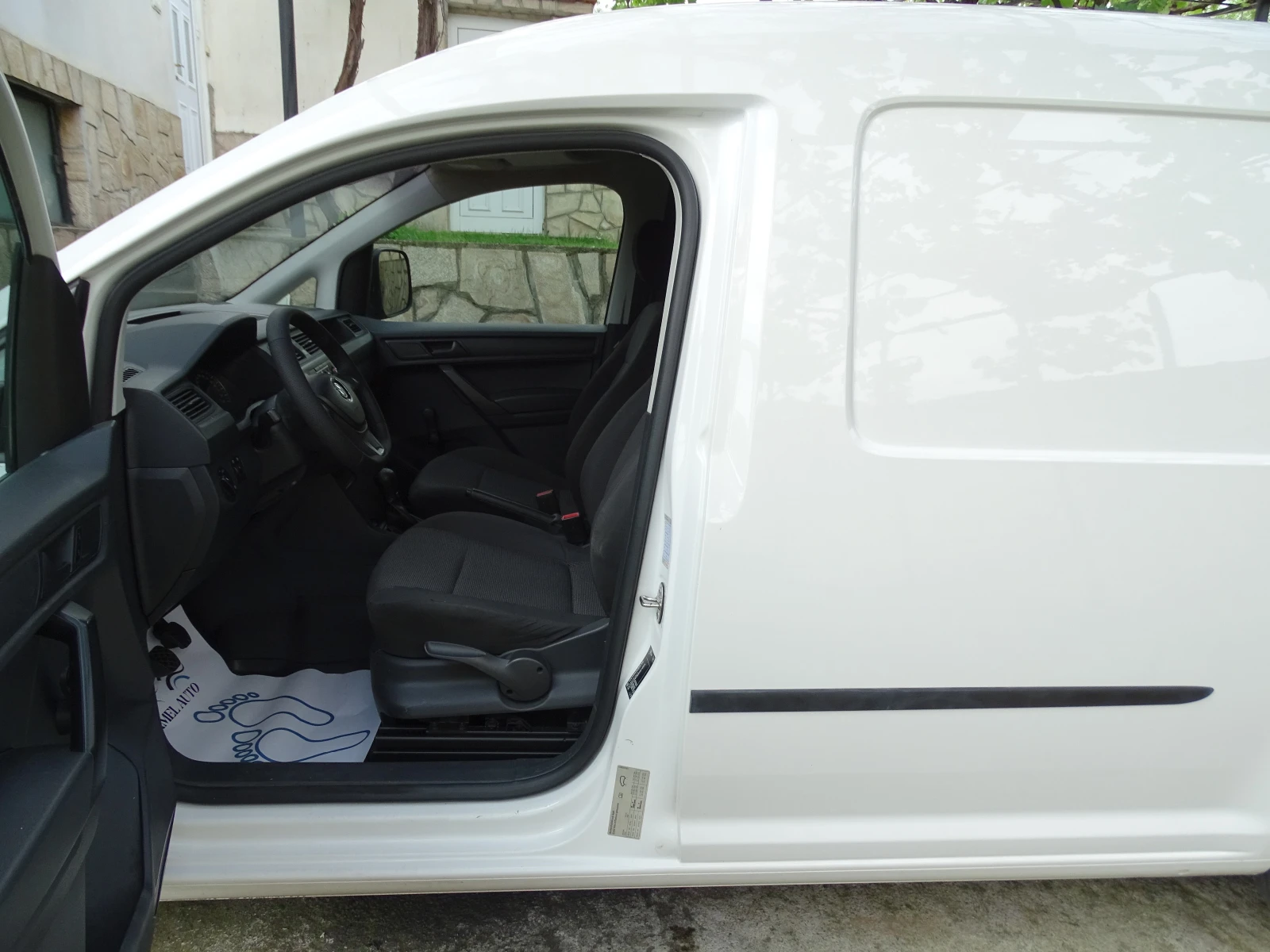 VW Caddy 2.0 KLIMA N1 MAXI  EURO 6 , снимка 9 - Автомобили и джипове - 54912068