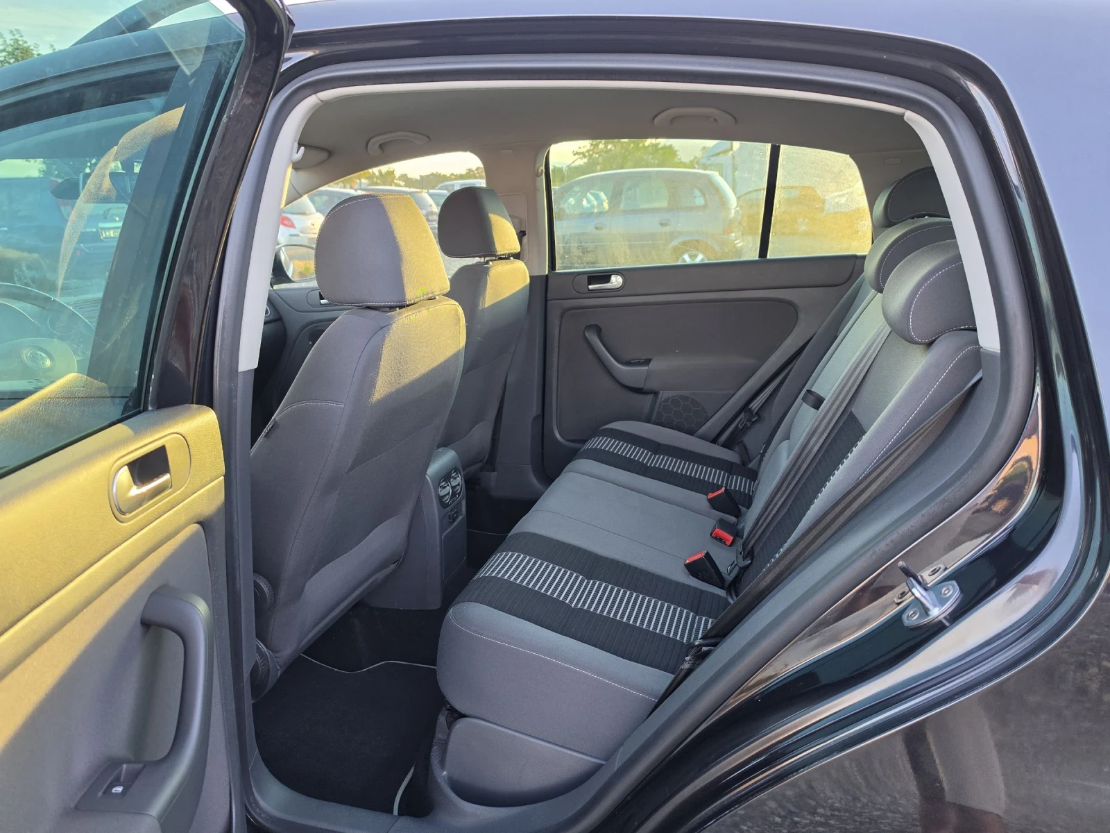VW Golf Plus, снимка 15 - Автомобили и джипове - 54982499