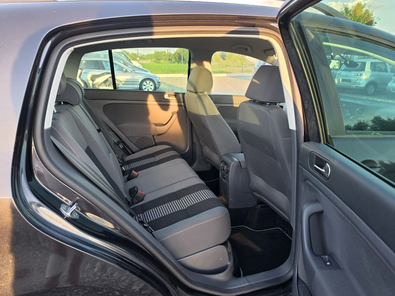 VW Golf Plus, снимка 14 - Автомобили и джипове - 54982499