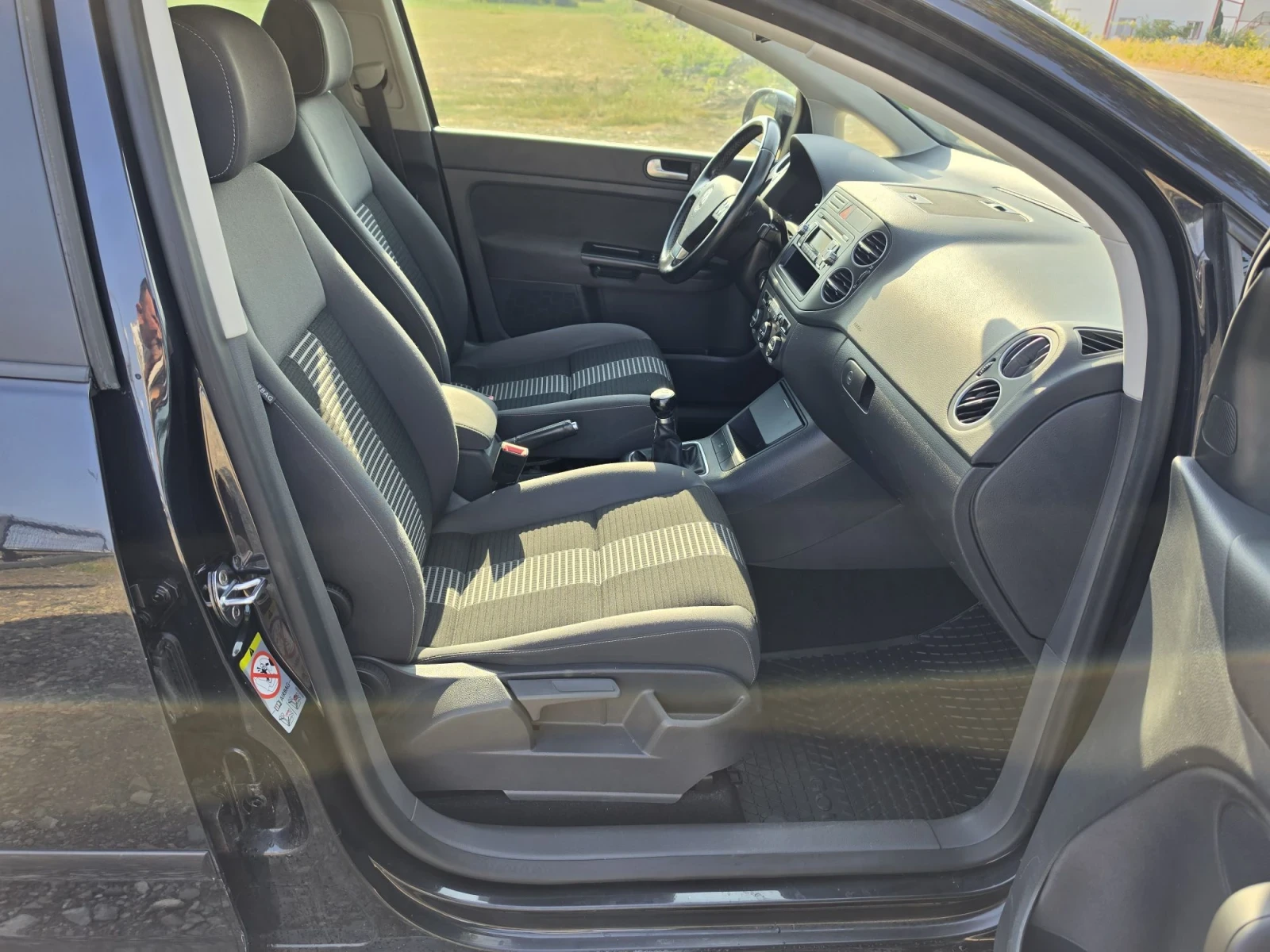 VW Golf Plus, снимка 14 - Автомобили и джипове - 54982499