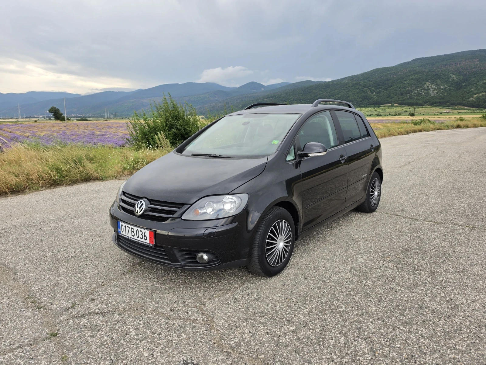 VW Golf Plus, снимка 2 - Автомобили и джипове - 54982499