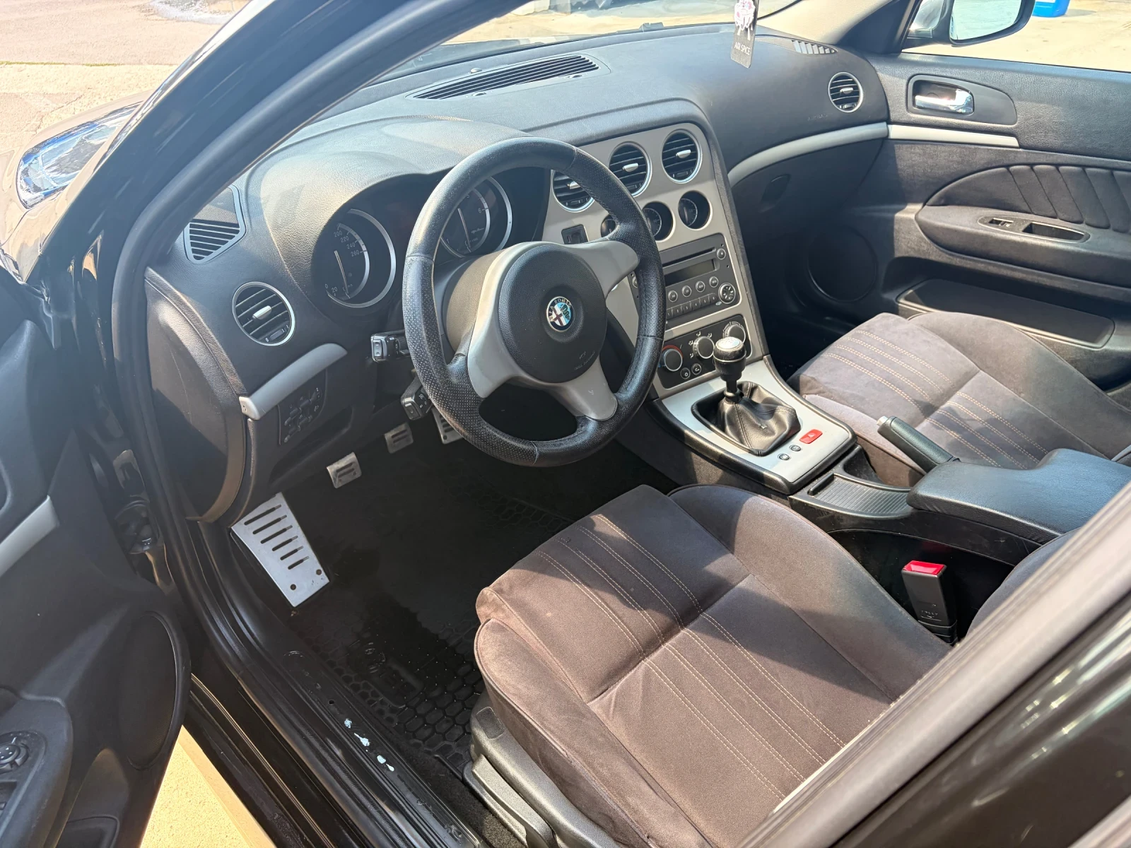 Alfa Romeo 159 1.9JTDm, снимка 7 - Автомобили и джипове - 55362424
