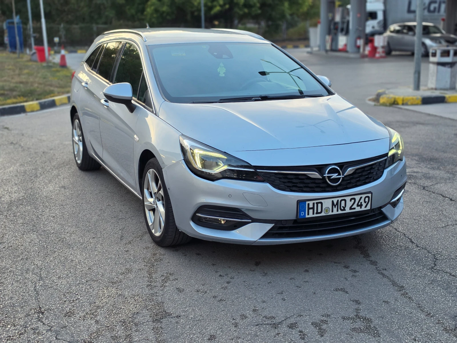 Opel Astra Facelift Full Led, снимка 2 - Автомобили и джипове - 56332920