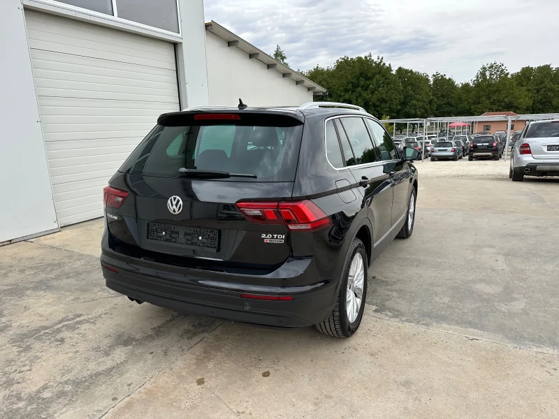 VW Tiguan 2.0tdi * 130000km* Highline* Navi* UNIKAT* , снимка 15 - Автомобили и джипове - 47234647