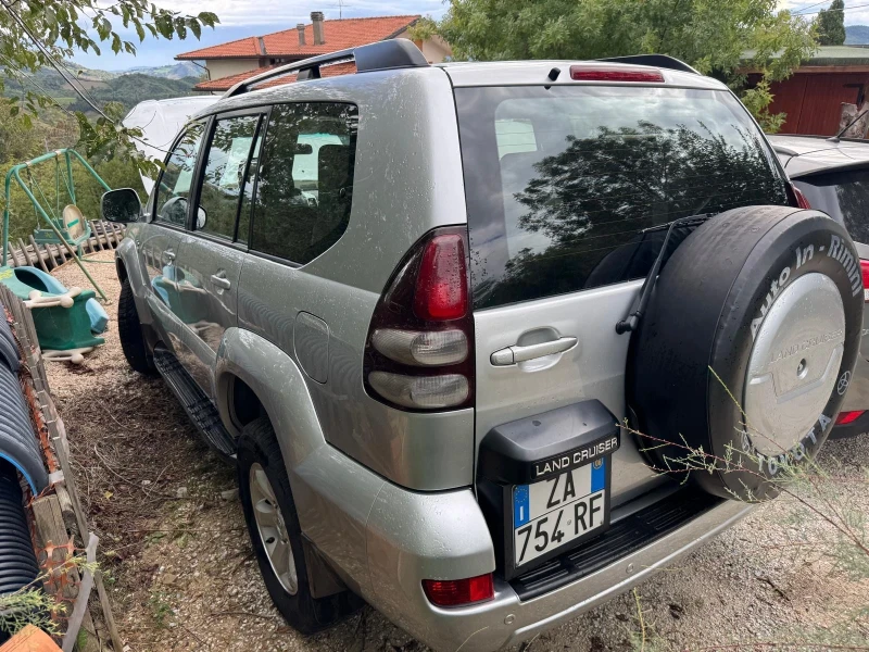 Toyota Land cruiser 233000км-7+ 1м-3.0d 166hp-4.2006г-Без корозия, снимка 12 - Автомобили и джипове - 47422730