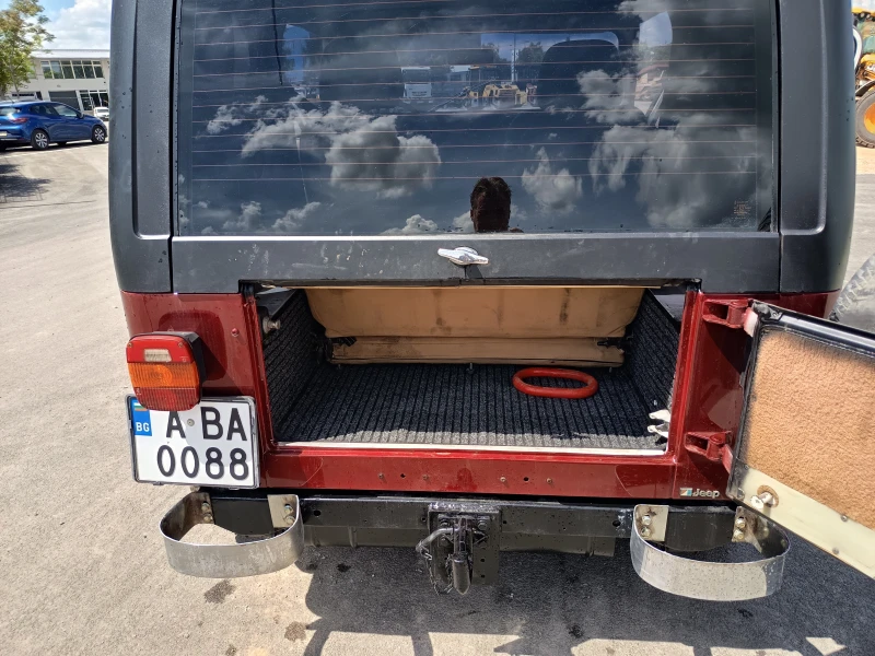 Jeep Wrangler, снимка 15 - Автомобили и джипове - 52524595