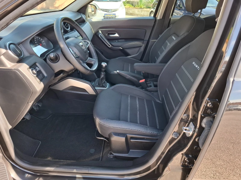 Dacia Duster 1.6 LPG NAVI, снимка 7 - Автомобили и джипове - 51822632