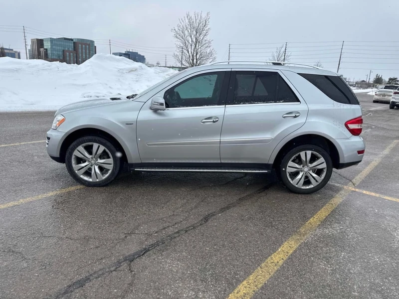 Mercedes-Benz ML 350 BlueTEC  CARFAX, снимка 2 - Автомобили и джипове - 53370129