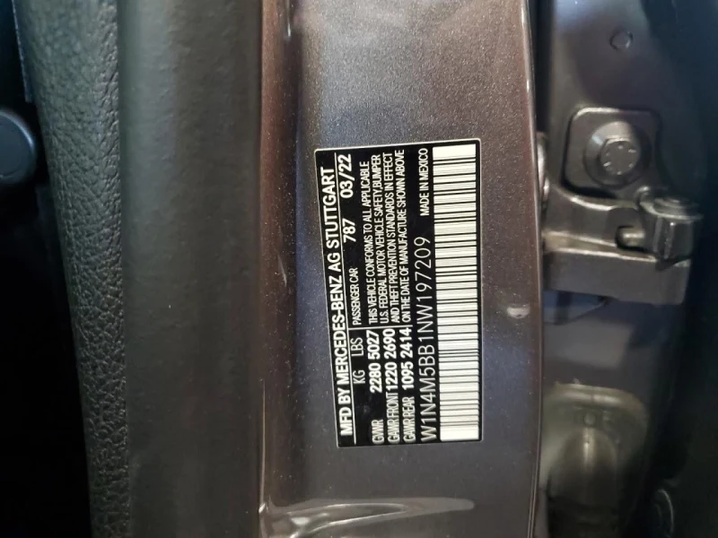 Mercedes-Benz GLB 35 AMG, снимка 13 - Автомобили и джипове - 53421187