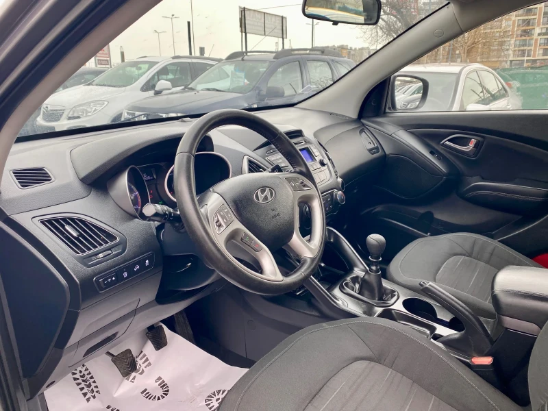 Hyundai IX35, снимка 8 - Автомобили и джипове - 53490399