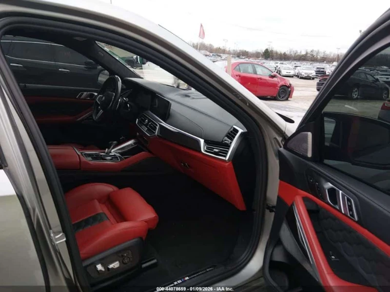 BMW X6 M* Donington Grey Metallic* HeadUp* 360, снимка 10 - Автомобили и джипове - 53576920