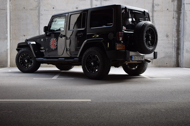 Jeep Wrangler SAHARA / LPG - изображение 3