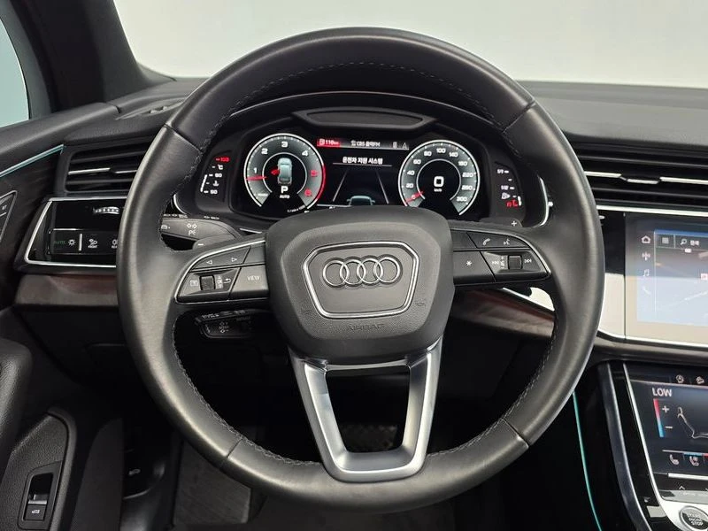 Audi Q7 3.0 Automatic, снимка 13 - Автомобили и джипове - 55960647