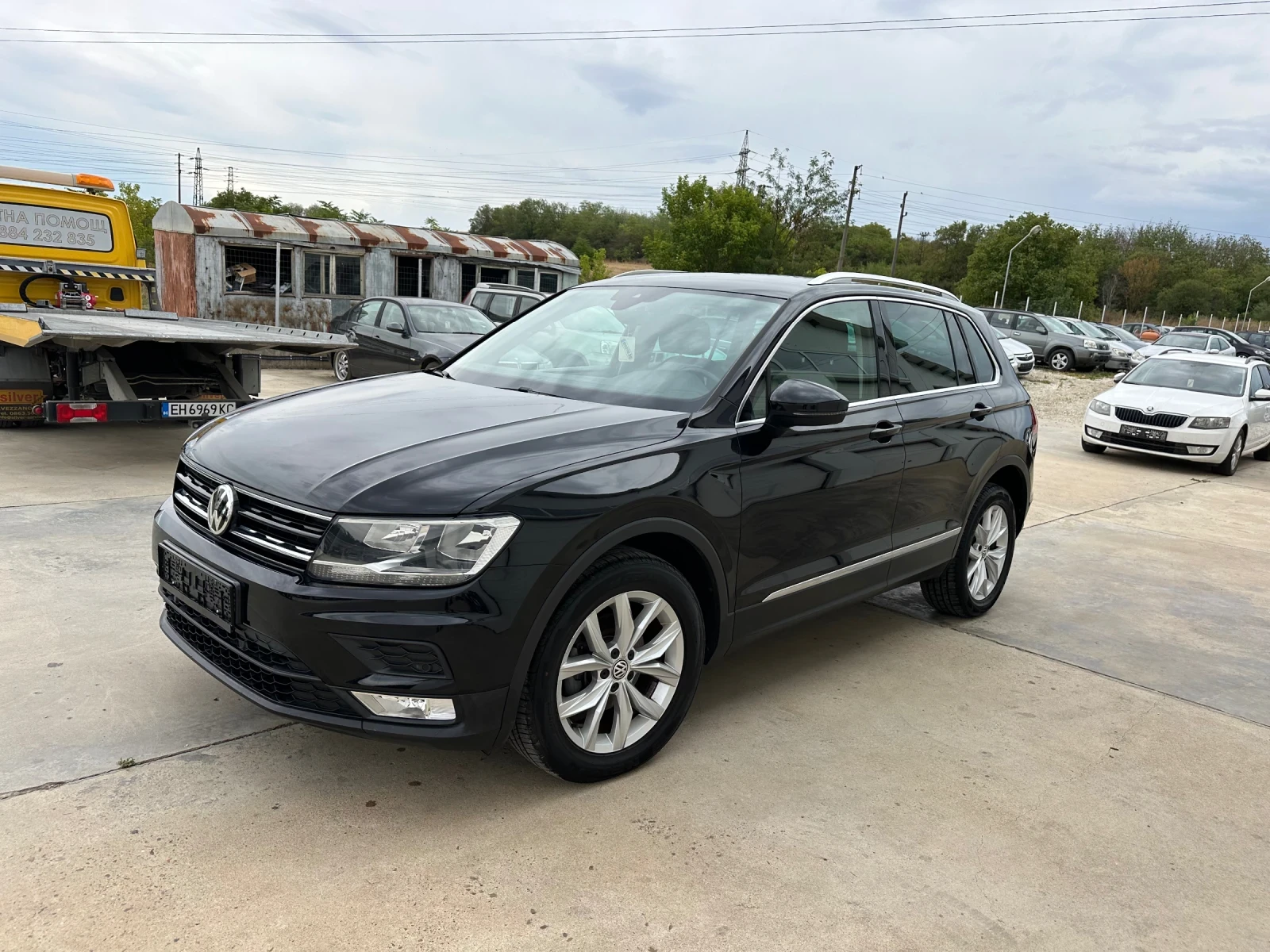 VW Tiguan 2.0tdi * 130000km* Highline* Navi* UNIKAT*  - изображение 3