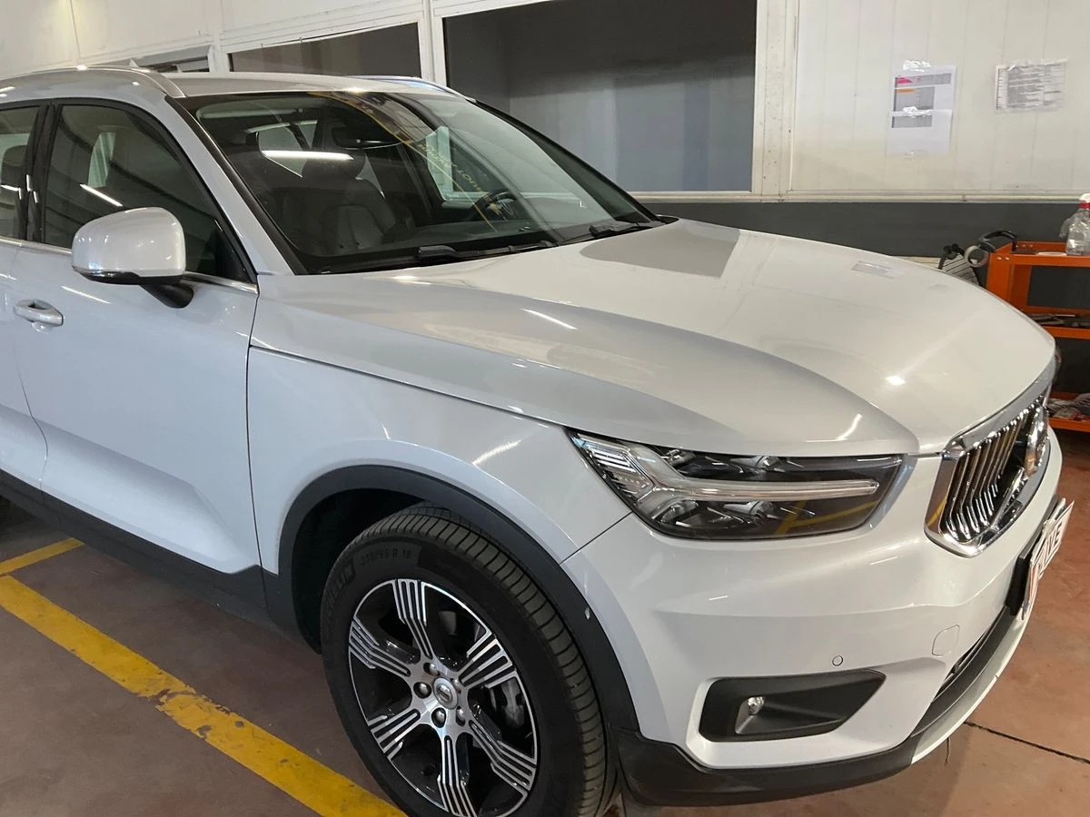 Volvo XC40 Volvo XC40 2.0 D3 Inscription 2WD - изображение 8