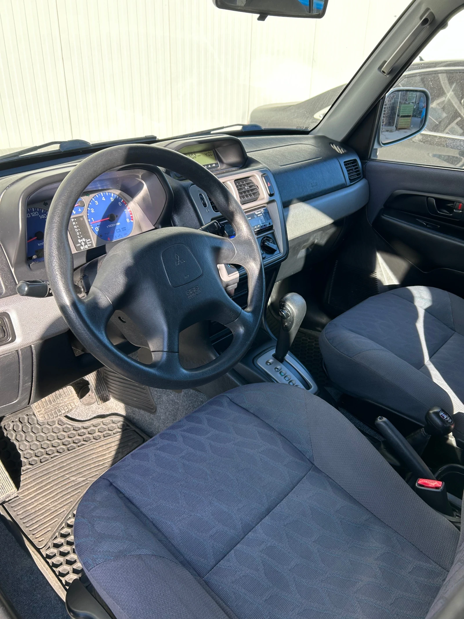 Mitsubishi Pajero pinin Swiss 2.0 GDI AUT + 4x4 - 74 k.km - изображение 6