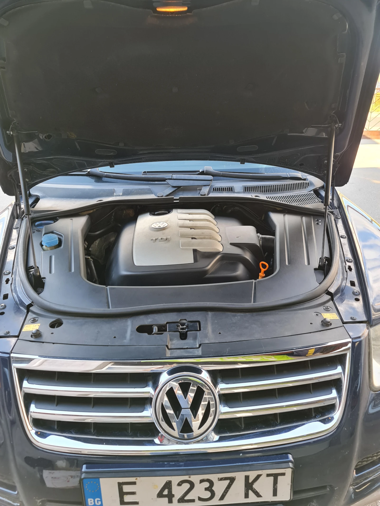 VW Touareg  - изображение 10