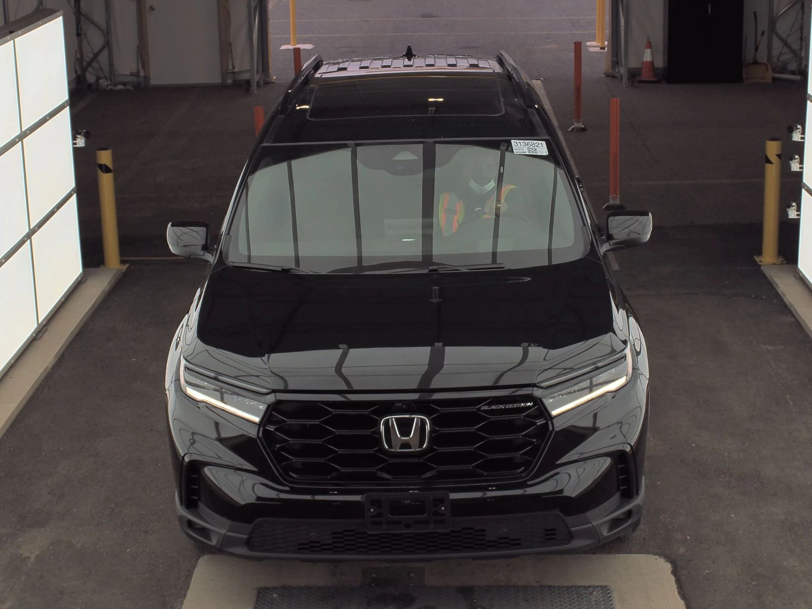 Honda Pilot BLACK EDITION * HEAD UP * KEYLESS * М.ТОЧКА * LED  - изображение 2