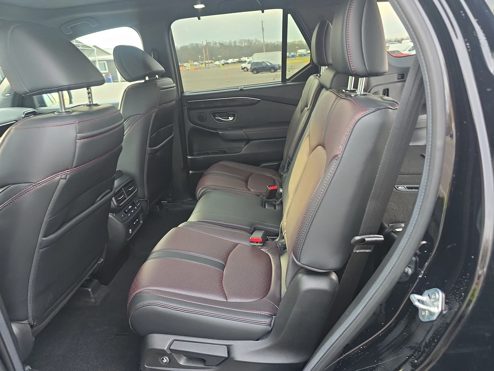 Honda Pilot BLACK EDITION * HEAD UP * KEYLESS * М.ТОЧКА * LED  - изображение 10
