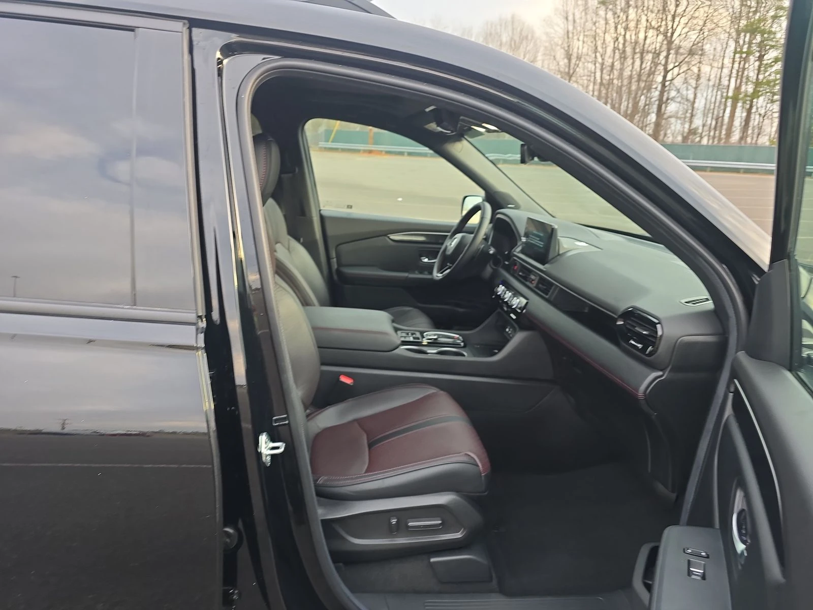 Honda Pilot BLACK EDITION * HEAD UP * KEYLESS * М.ТОЧКА * LED  - изображение 9