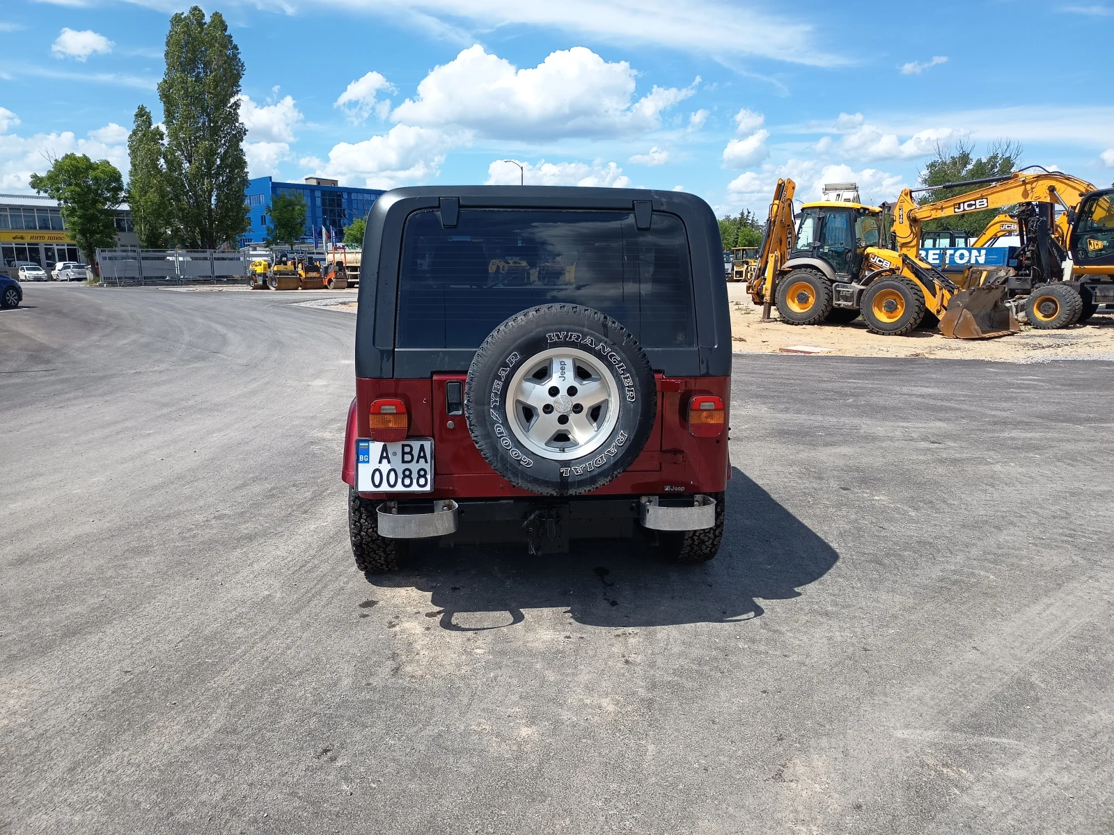 Jeep Wrangler  - изображение 6