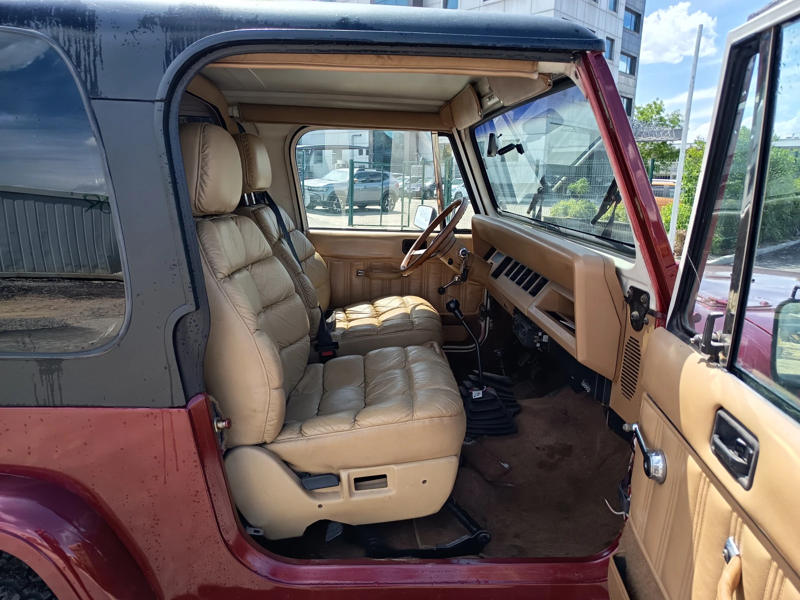 Jeep Wrangler  - изображение 8