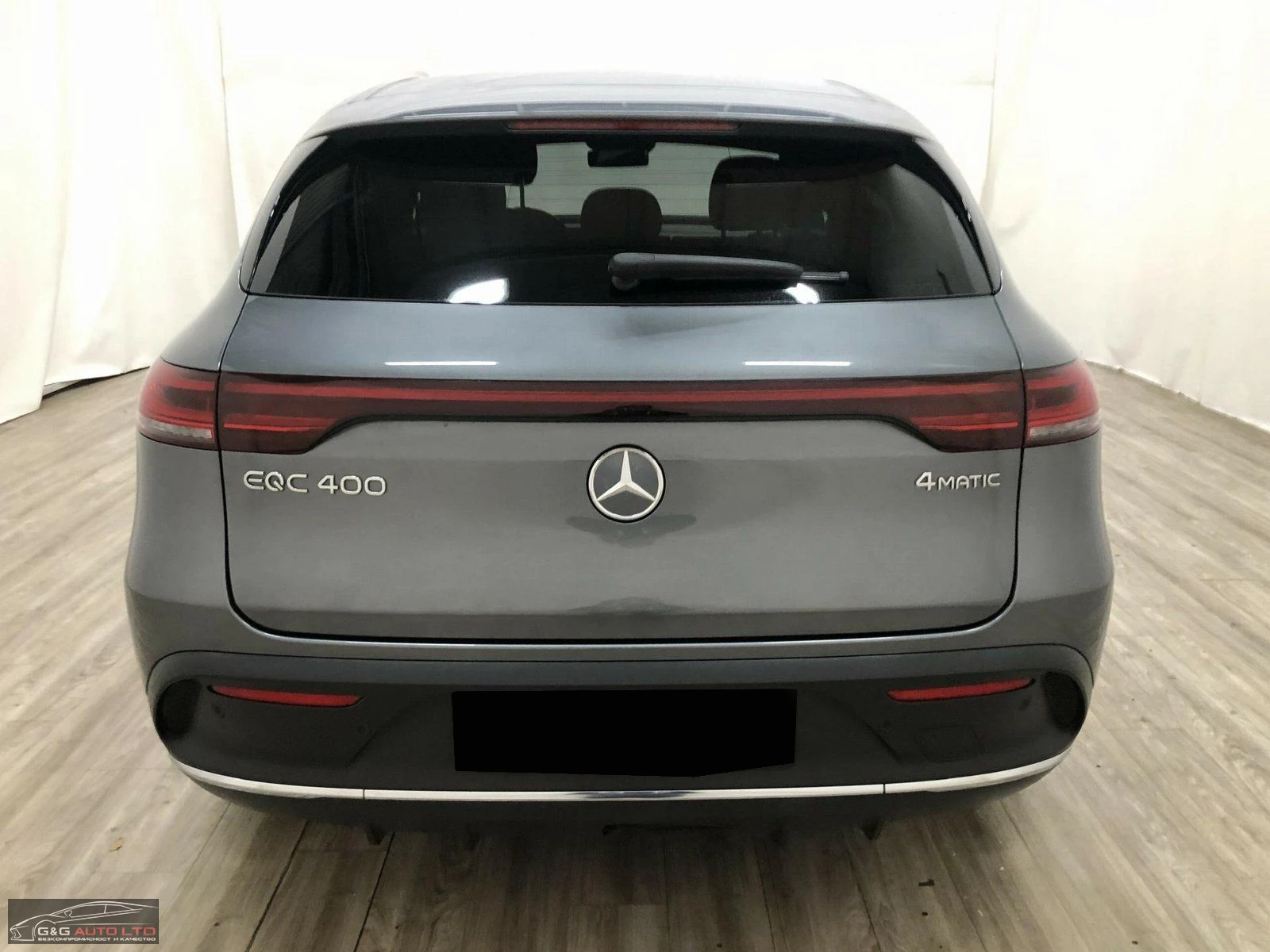 Mercedes-Benz EQC 400/4MATIC/AMG/408HP/DISTR/CAM/LED/NAVI/205E - изображение 6