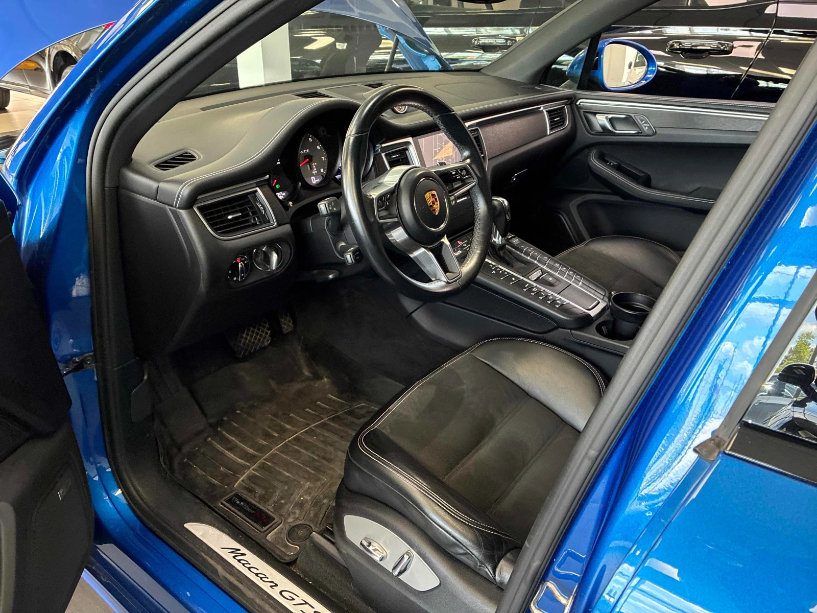 Porsche Macan GTS CARFAX АВТО КРЕДИТ  - изображение 6
