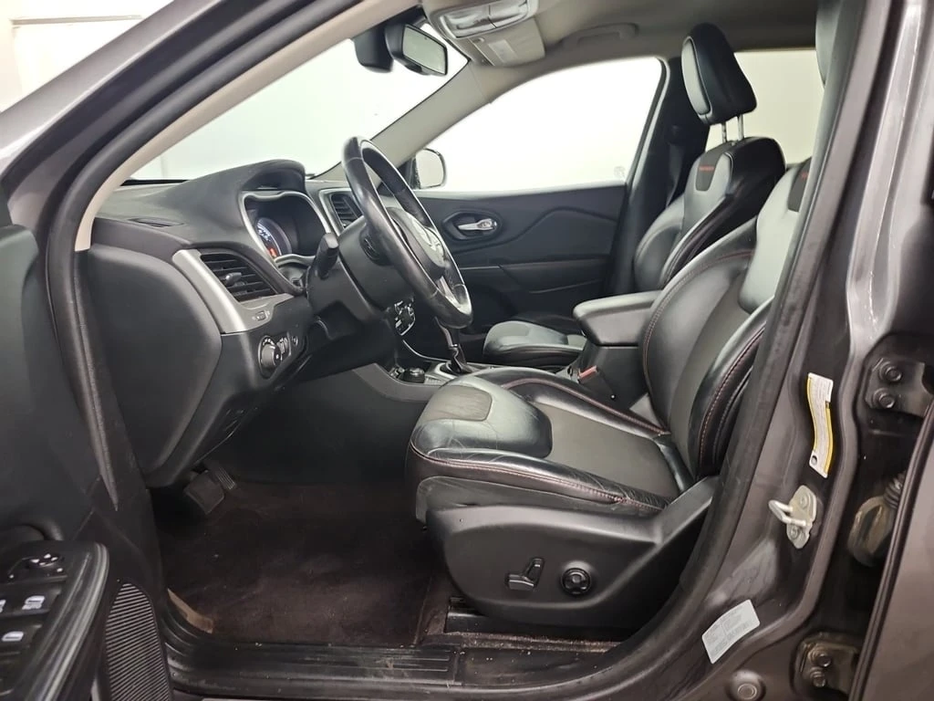 Jeep Cherokee * TRAILHAWK * CARFAX * БЕЗ ПЪРВОНАЧАЛНА ВНОСКА - изображение 5