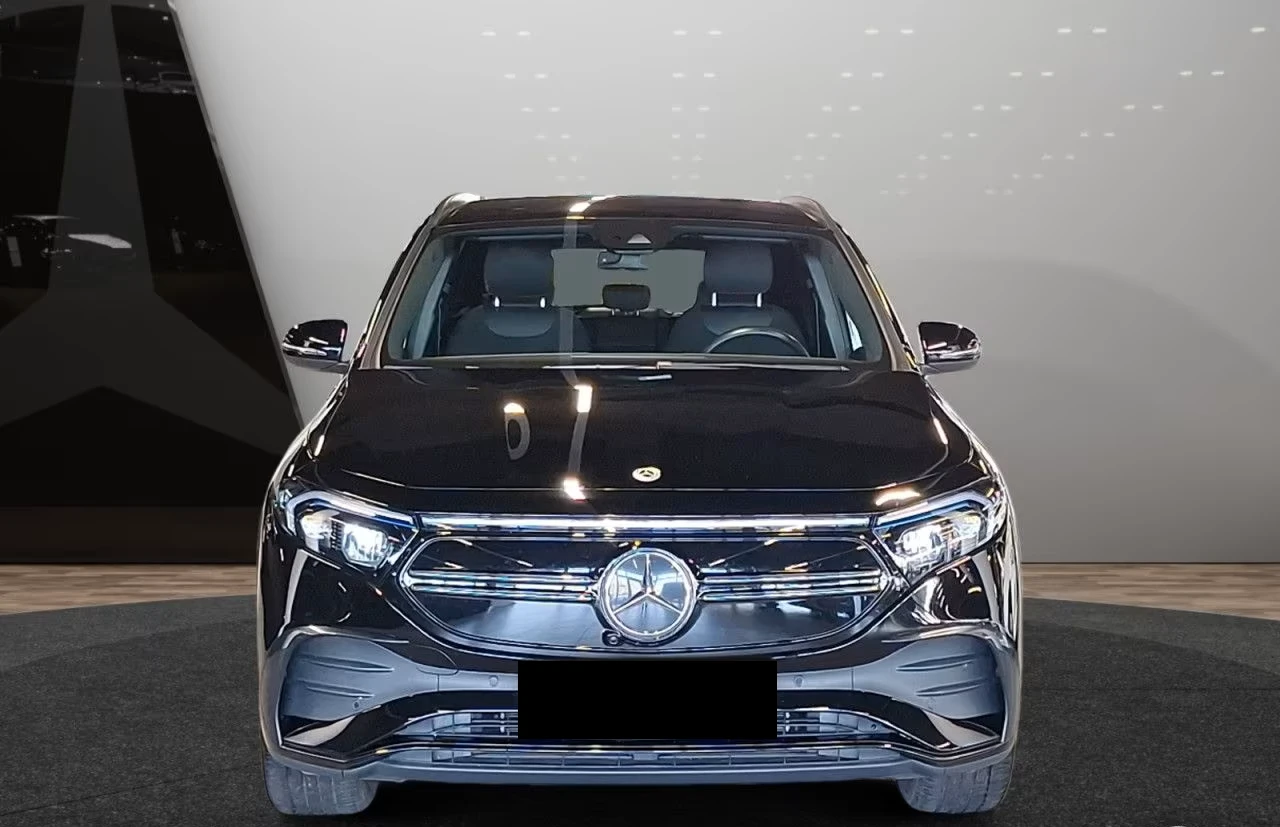 Mercedes-Benz EQA 250* AMG* CAMERA* KEYLESS* LED* CARPLAY* , снимка 2 - Автомобили и джипове - 53957300