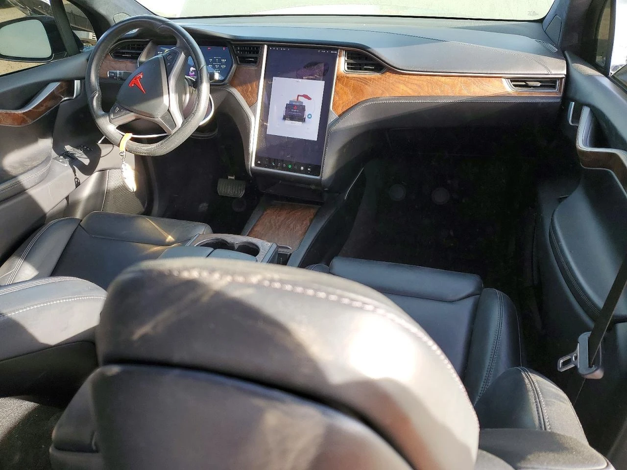 Tesla Model X 75D AWD, снимка 8 - Автомобили и джипове - 54344884