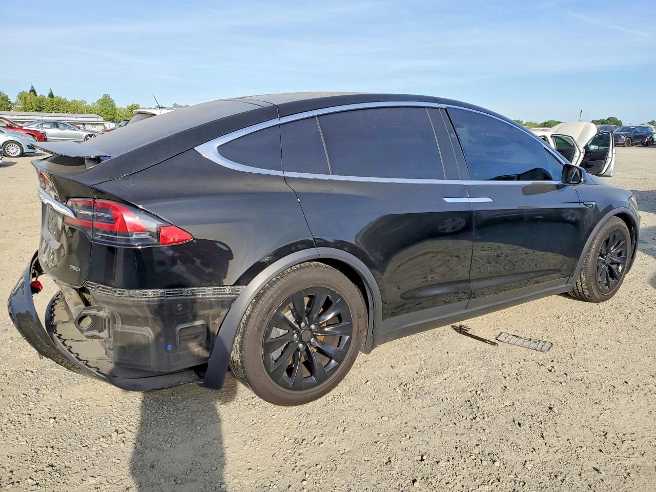Tesla Model X 75D AWD, снимка 3 - Автомобили и джипове - 54344884