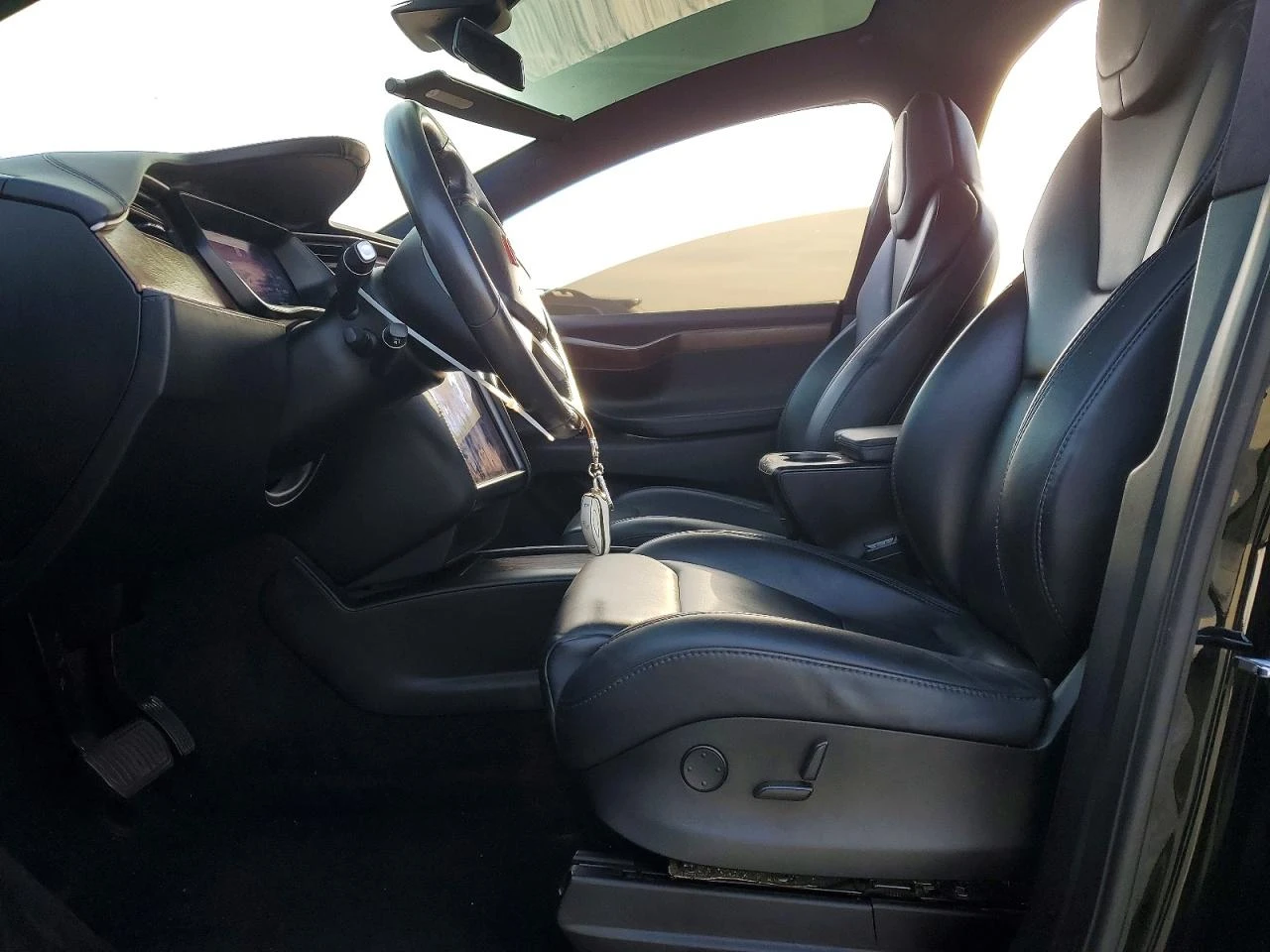 Tesla Model X 75D AWD, снимка 7 - Автомобили и джипове - 54344884