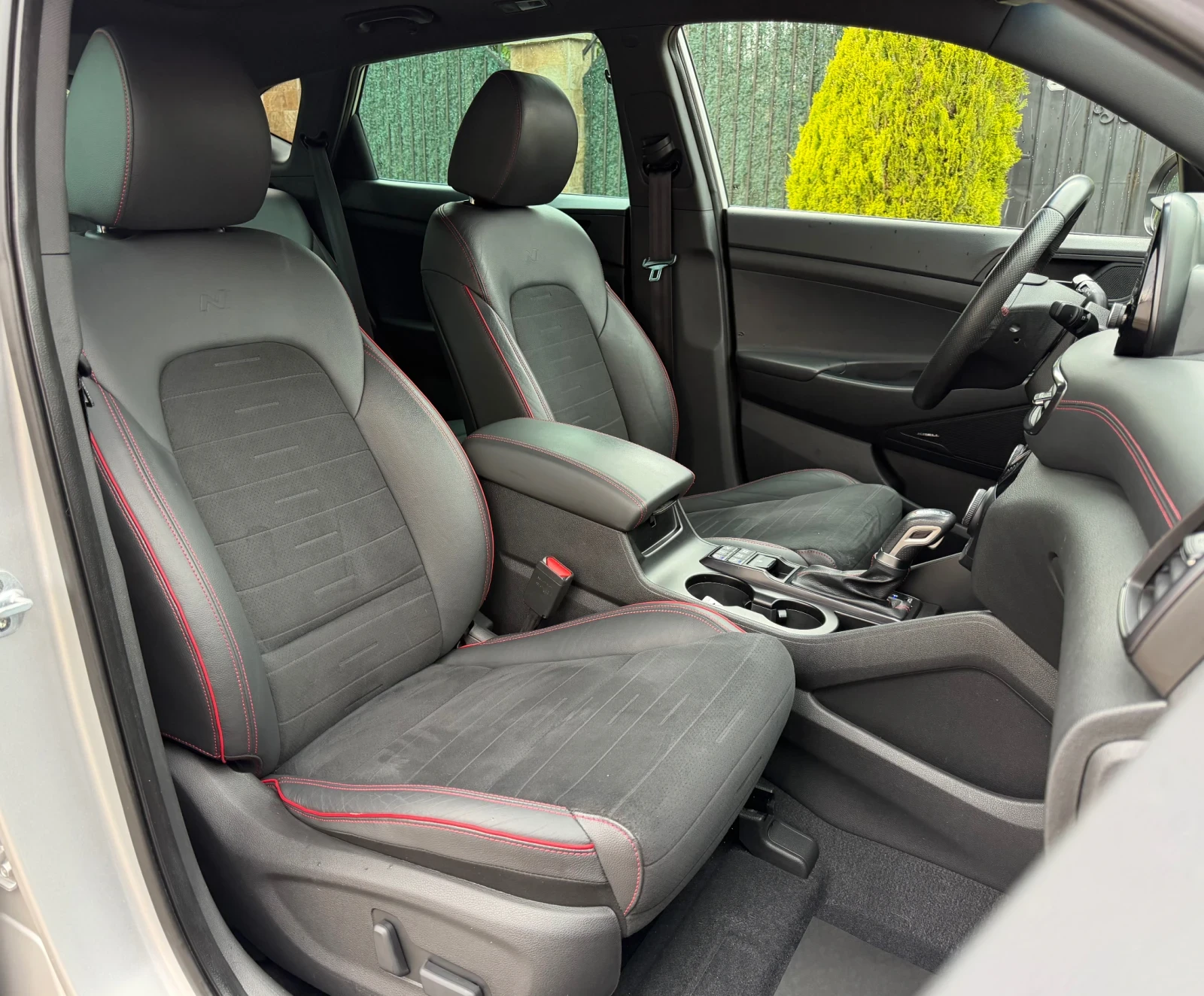 Hyundai Tucson 2.0CRDI 4WD N-LINE Внос Швейцария, снимка 11 - Автомобили и джипове - 54455465