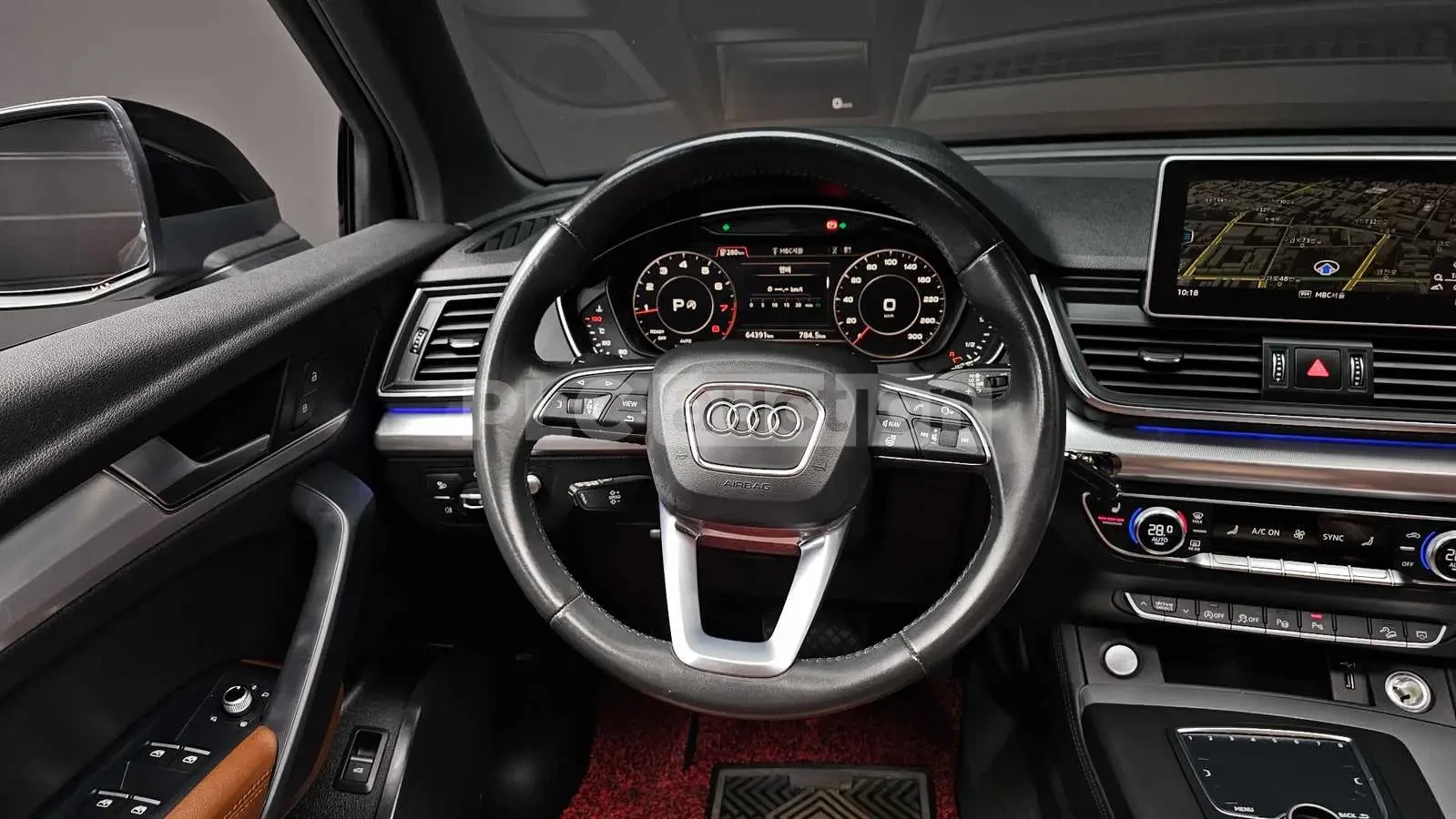 Audi Q5 ПОДГРЕВИ * ПАНО * HEAD-UP * KEYLESS, снимка 13 - Автомобили и джипове - 54566824